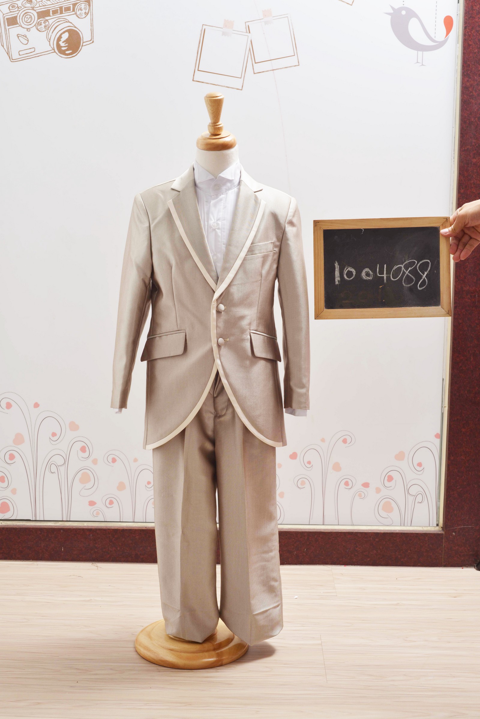 男士西服,西裝禮服,男士西裝,西服推薦,西服訂製,西服出租,西裝價格,西裝推薦